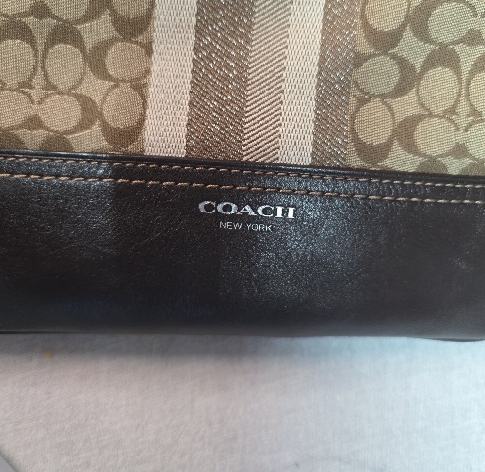 Coach Signature Stripe Mini C Crossbody Bag - Picture 6 of 7